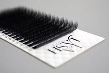 Load image into Gallery viewer, Volume Lashes 0.05 D Curl